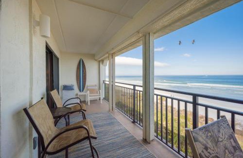 Crescent Beach Apartment | Windjammer 403