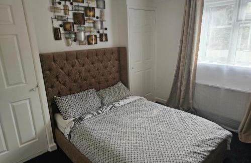 Gravesend House | Windmill