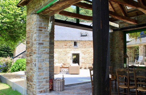 Melgven House | Windmill near Concarneau