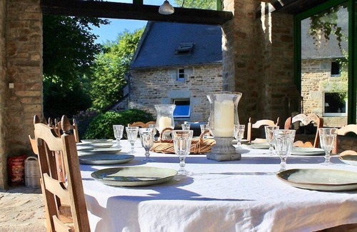 Melgven House | Windmill near Concarneau