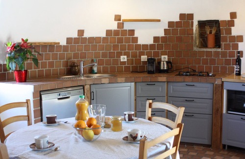 Montlaur House | Windmill with swimming pool, set in a unique site in the heart of the Corbières.