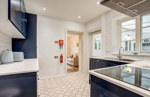Long Hanborough House | Windrush Cottage | Oxfordshire Holiday Let | 2 Bedrooms & Sleeps 4