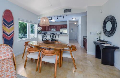 West Bay Apartment | Windsong #4 On Boggy Sand Road Steps From Smb
