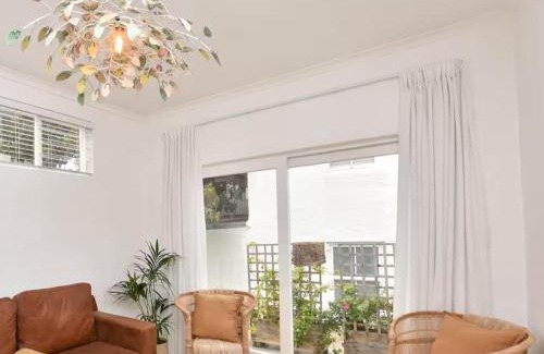 Kalk Bay Apartment | Windsor Cottage