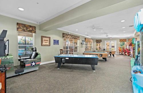 Windsor Hills House | Windsor Hills Cozy 2BR Condo,Slides,Pool,By Disney