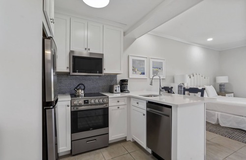 Napeague Apartment | Windward Shores Ocean Resort