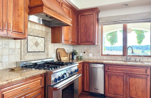 Paso Robles House | Wine Country Escape w/Views + Wine Cellar & Gym | Caterina Dusi Vineyard