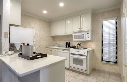 Napa Condo | Wine Country Gem, 1 bed/1 bath + Sleeper Sofa, Sleeps 4!