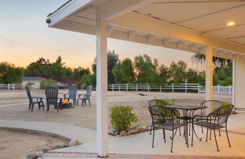 Temecula House | Wine Country Retreat Gorgeous Views Minutes to Wineries