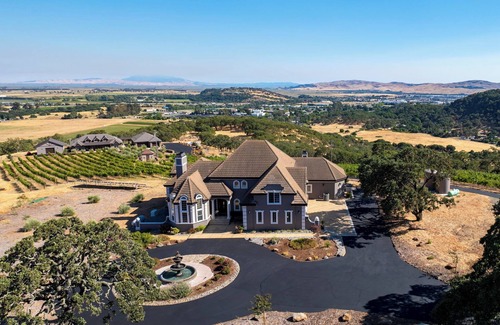 Fairfield Villa | "Wine Country Villa With Breathtaking Views"