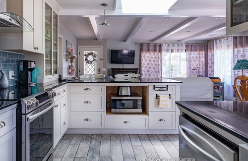 Lodge Hill Cottage | Wine Down Cottage in the Heart of Cambria