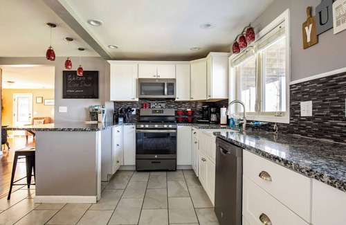 Hammondsport House | Wine Down is an early 1900s Farm House overlooking Keuka Lake.