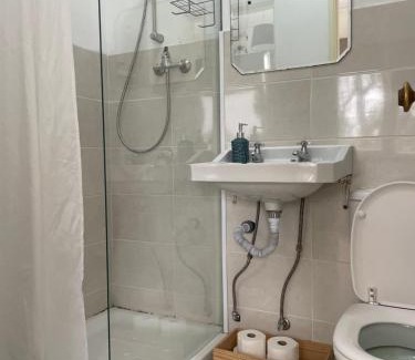 Carcavelos House | Wine Inn Carcavelos Guesthouse