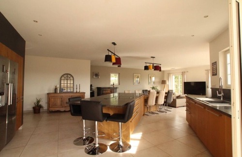 Cavillargues House | Winegrower's house with jacuzzi, sauna, spacious terrace and panoramic view