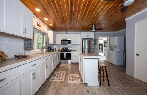 Governor's Harbour House | Winfield Manor 3 Bedroom Home