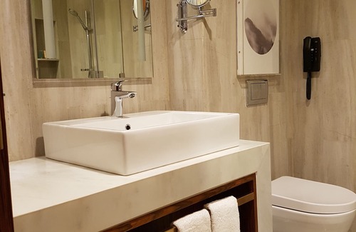 Santa Cruz Hotel | Winford Resort & Casino Manila