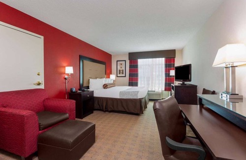 Macon Hotel | Wingate by Wyndham - Macon