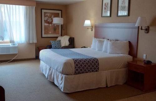 Mount Vernon Hotel | Wingate by Wyndham Mount Vernon