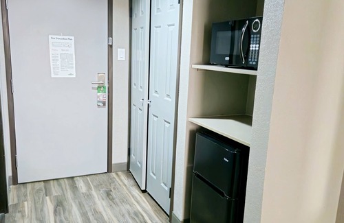 Sulphur Hotel | Wingate by Wyndham Sulphur Near Lake Charles