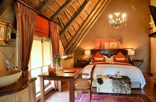 Silver Lakes Bed & Breakfast | Wings and Water Guesthouse on 57 Nicklaus Street