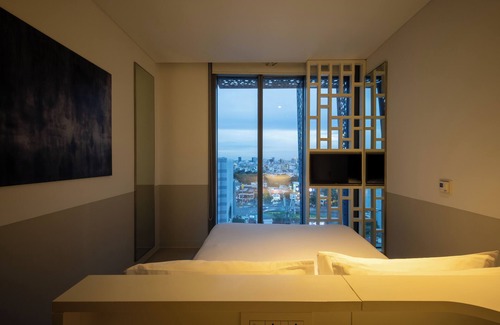 Da Kao Hotel | Wink Hotel Saigon Centre
