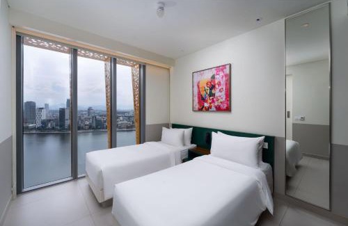 Son Tra Hotel | Wink Icon Hotel Danang Riverside - Luxury Suites - 24hrs Stay & Rooftop Pool Bar
