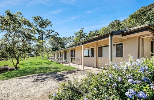 Broke House | Winmark Wines | Rock View