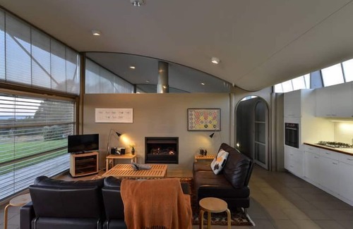 Bingie House | Winner of 2011 National Award for Enduring Architecture