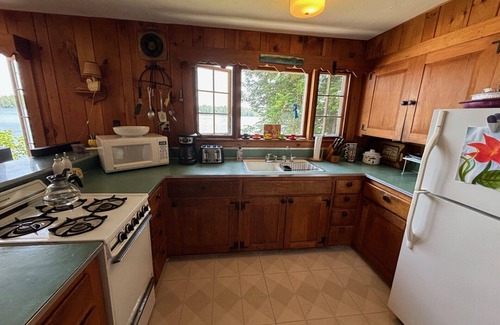 Meredith House | Winnipesaukee Heirloom Cottage