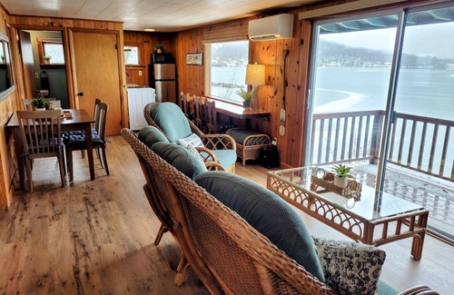 Laconia Cabin | Winnipesaukee Lakefront Cabin w/Private Dock Slip