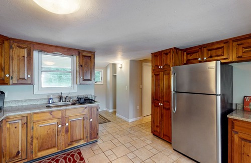 Meredith House | Winnipesaukee Waterfront in Meredith for 10