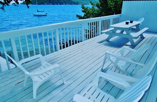 Gilford House | Winnipesaukee Waterfront Gilford Great Location Sleeps 10