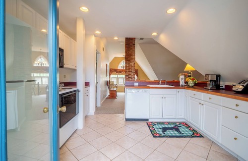 Harwich Center House | Winstead Inn