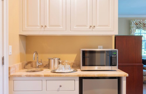 Harwich Center House | Winstead Inn