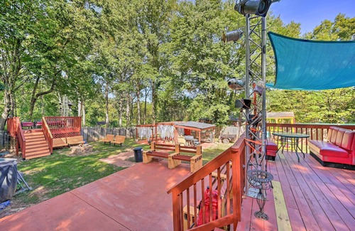 Winston - Salem Apartment | Winston-salem Studio w/ Deck ~ 5 Mi to Dtwn!
