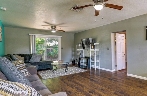 Inwood House | Winter Haven Vacation Rental w/ Patio & Gas Grill!