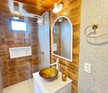 Sao Joaquim Ski Chalet | Winter Hut - Tiny House Village