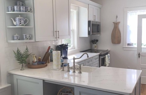 Camden House | Winter Rental Only - Charming Sears & Roebuck Bungalow Cottage