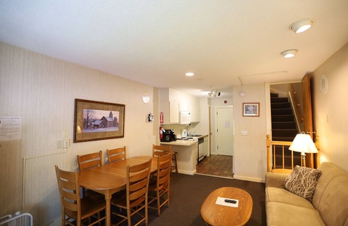 Waterville Valley Condo | Winter Vacation Condo at Inns of Waterville Valley, NH! (308)
