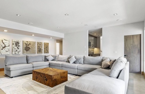 McKinley House | Winter Wine Paradise - Luxurious 4 Bed Getaway