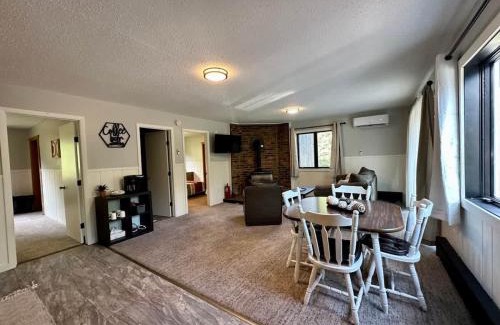 Bessemer House | Winter Wonderland Chalet at Powderhorn Mountain