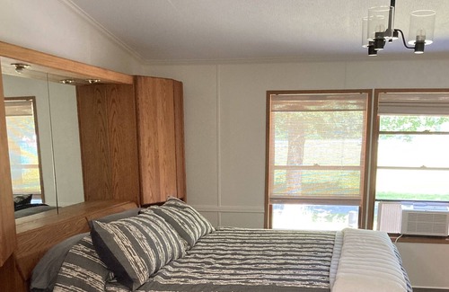 South Cairo House | Winter Woodhouse Escape in the Catskills!