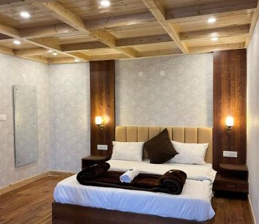 Manali Hotel | Winterfell Retreat