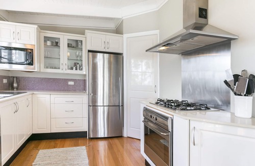 Mount Victoria House | Winterglen - located in the Blue Mountains (Mount Victoria)