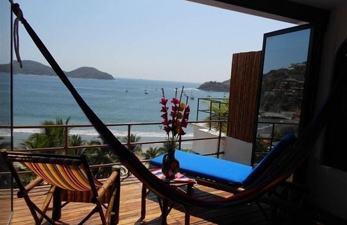 Playa la Madera Condo | Winters Discount! - Stunning Bay-Ocean-Beach Vu 2 BR/2 Bth Split Level Condo