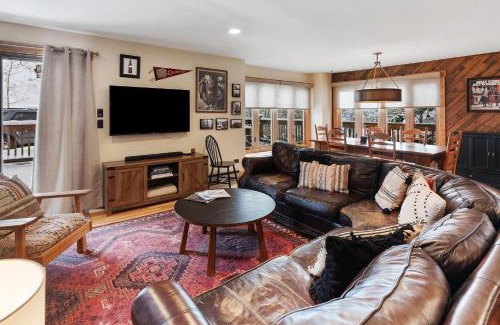Steamboat Springs Apartment | Winterset 8 Pet Friendly townhouse