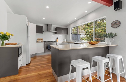 Currarong House | Winwood at CurrarongnContemporary Beach Home