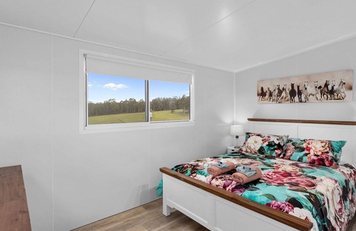 Rainbow Flat Cottage | Winx in Manning Park Rest