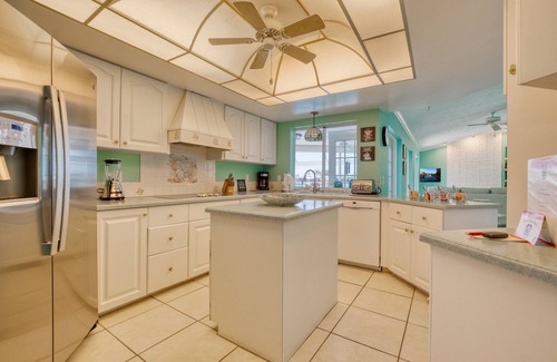 Eight Lakes House | Wischis Florida Home - Dolphin Bay