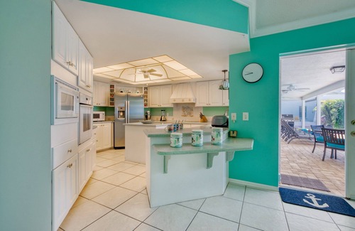 Eight Lakes House | Wischis Florida Home - Dolphin Bay